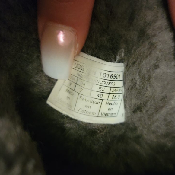 UGG Womens Mini Bailey Bow II Boot Size 9 in Grey Fair Condition - Picture 11 of 11